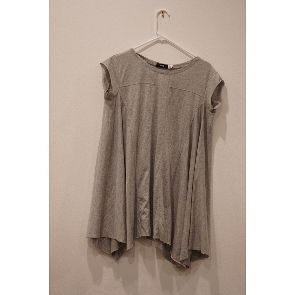 Urban Outfitters - BDG - Gray Top - M